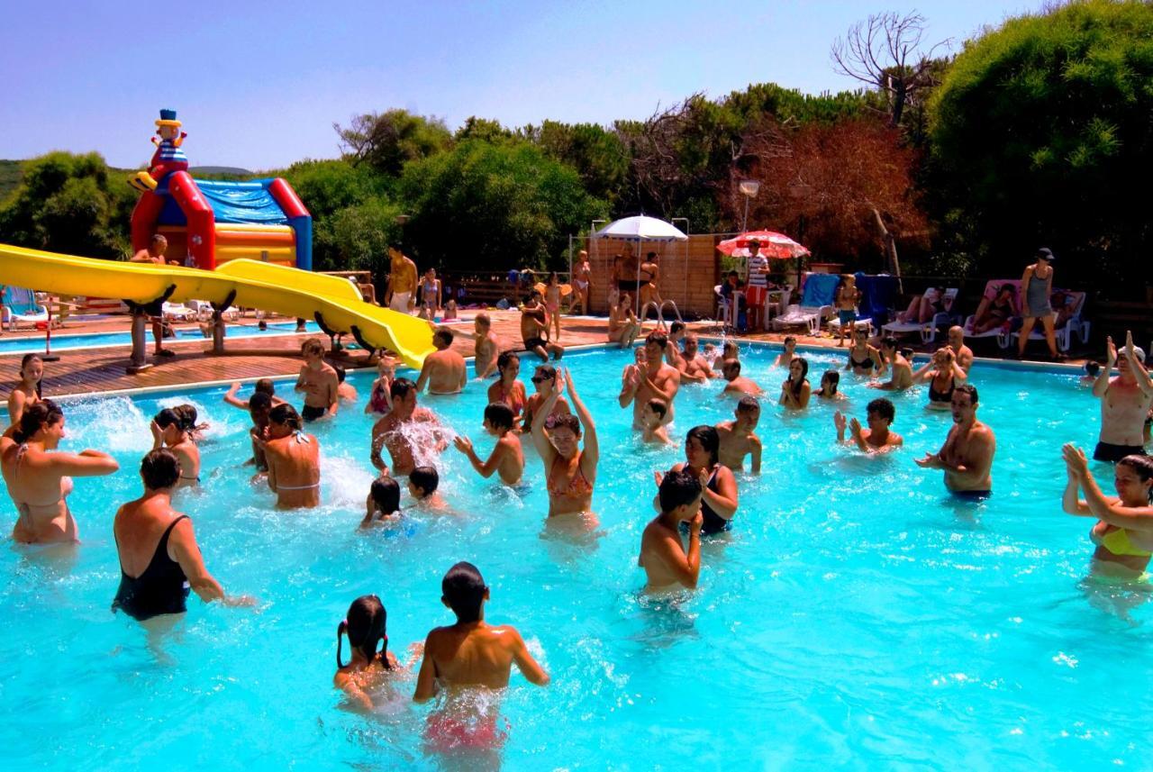 Happy Camp Mobile Homes In Camping Village Bella Sardinia S'archittu Cuglieri Extérieur photo