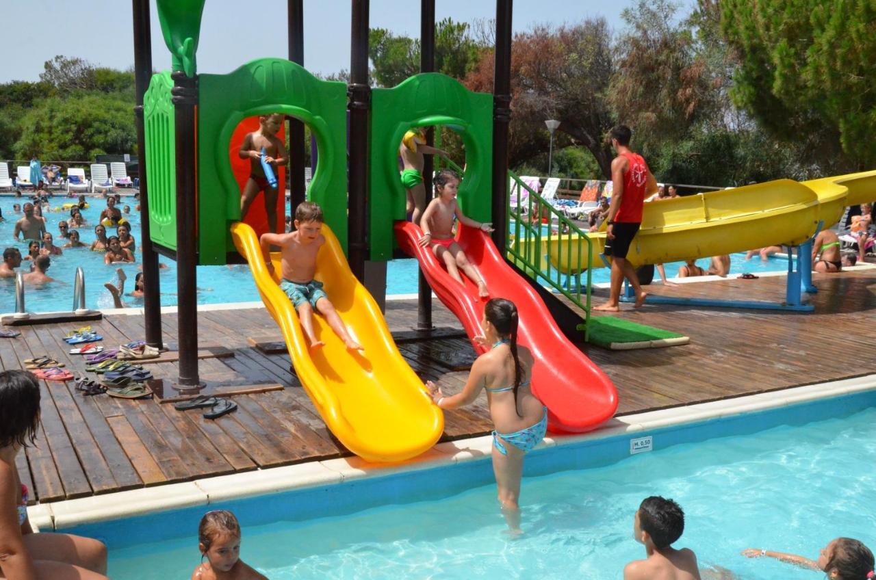 Happy Camp Mobile Homes In Camping Village Bella Sardinia S'archittu Cuglieri Extérieur photo