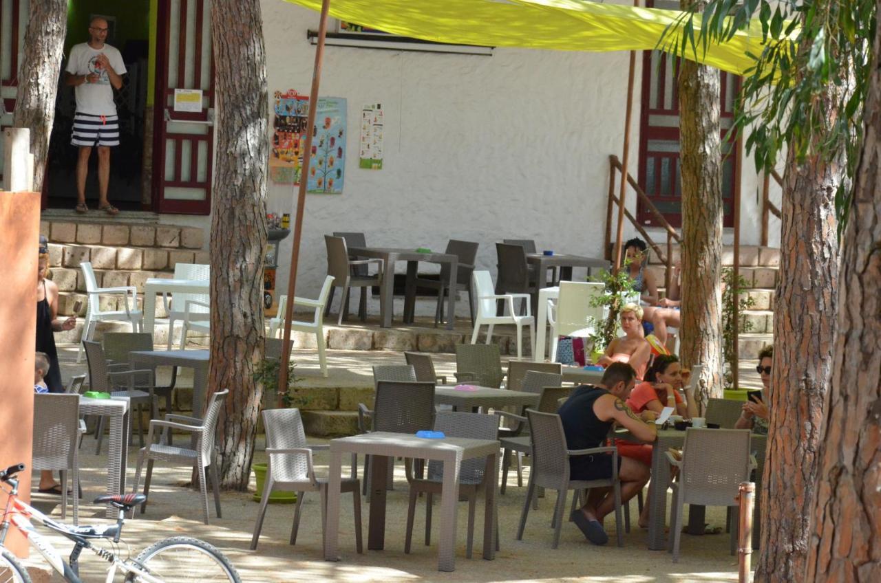 Happy Camp Mobile Homes In Camping Village Bella Sardinia S'archittu Cuglieri Extérieur photo